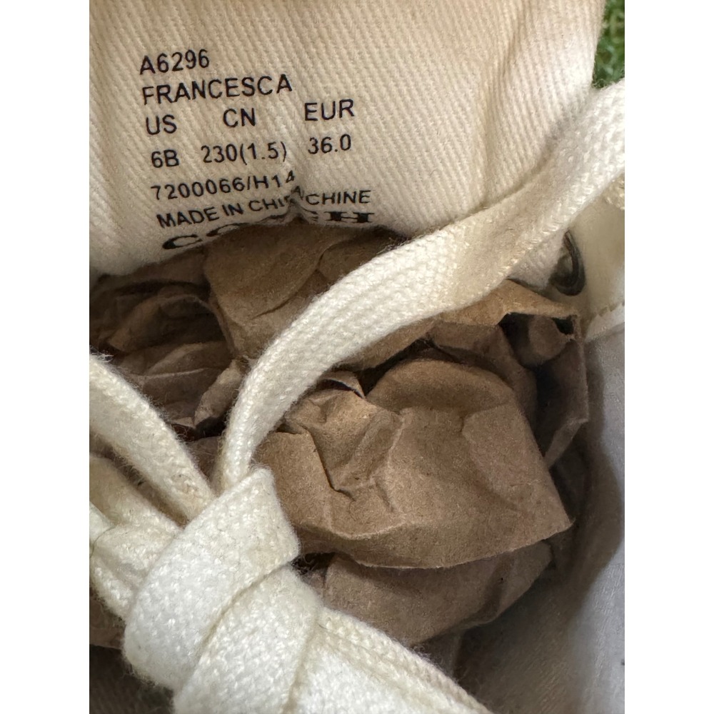 Coach Francesca Signature Monogram Sneakers Cream Beige Low Top A6296 Womens 6B - Picture 5 of 6